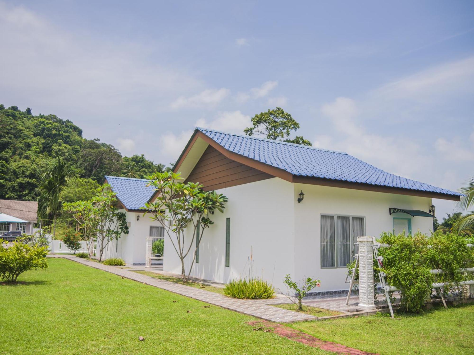 Halcyon Days @ Langkawi Apartamento Pantai Cenang  Exterior foto